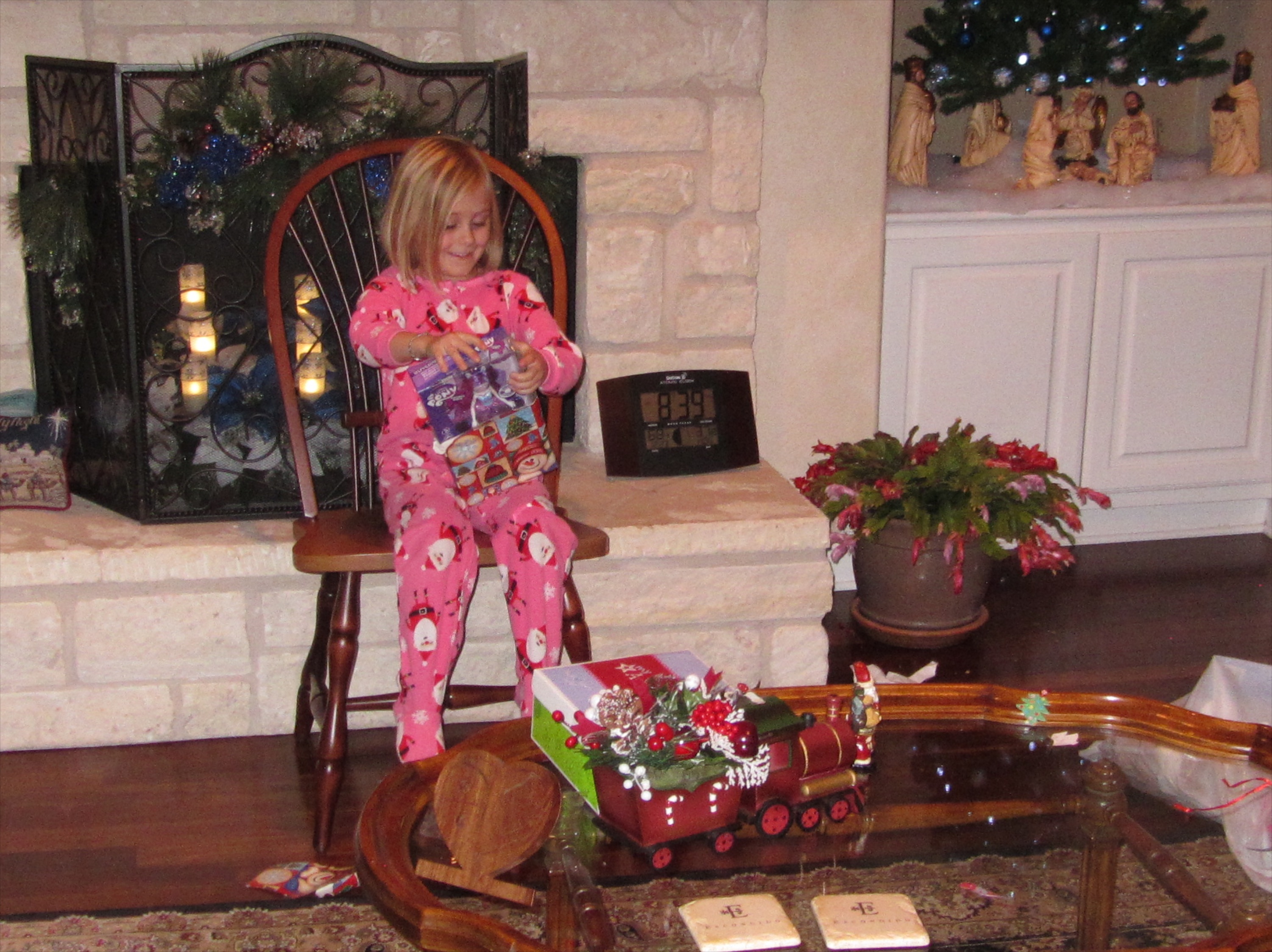 2013-12-23 21-39-47 Hildebrand Christmas.jpg